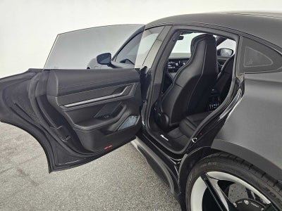 2021 Porsche Taycan Turbo S