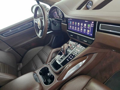 2022 Porsche Cayenne Turbo S E-Hybrid