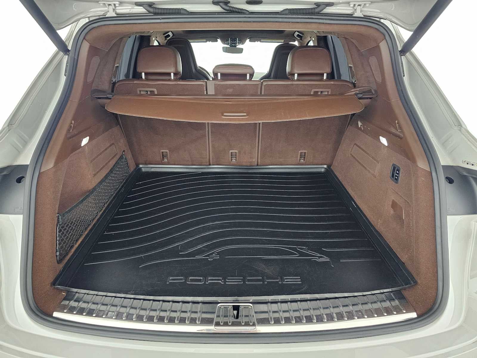 2022 Porsche Cayenne Turbo S E-Hybrid