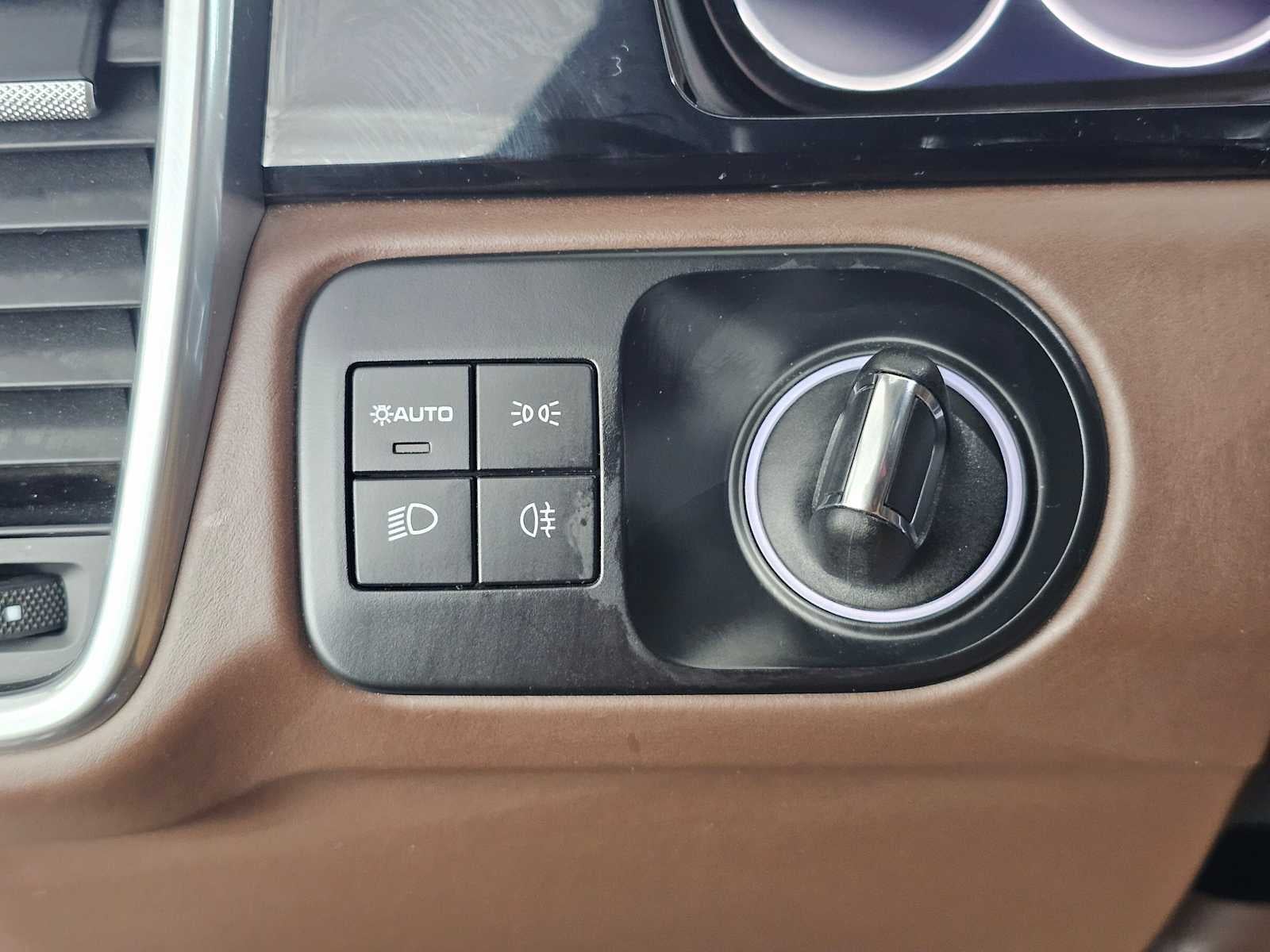 2022 Porsche Cayenne Turbo S E-Hybrid