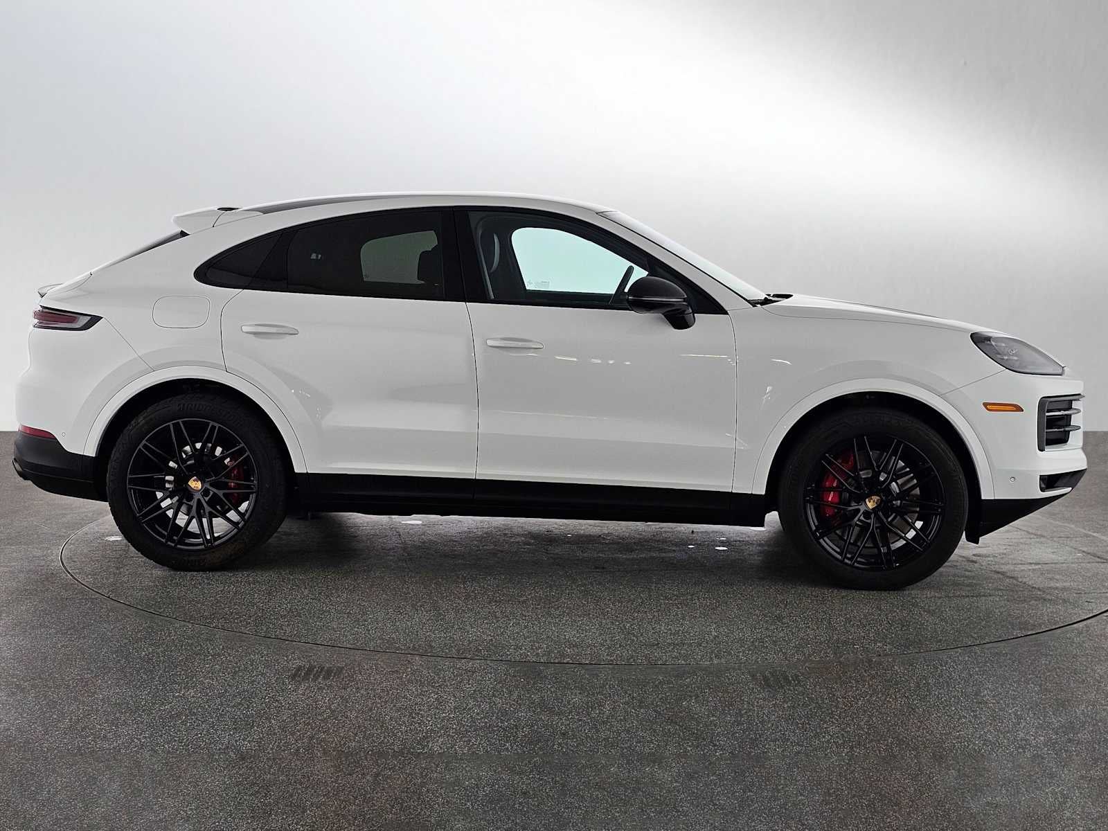 2024 Porsche Cayenne S