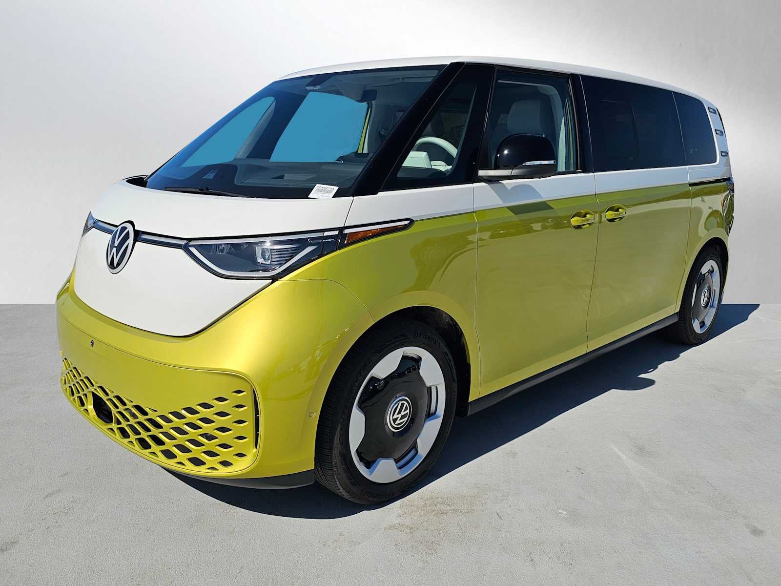2025 Volkswagen ID. Buzz Pro S Plus