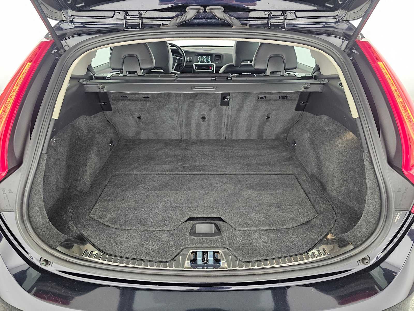 2016 Volvo V60 T5 Drive-E Platinum