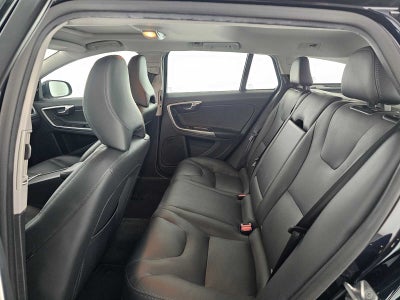 2016 Volvo V60 T5 Drive-E Platinum