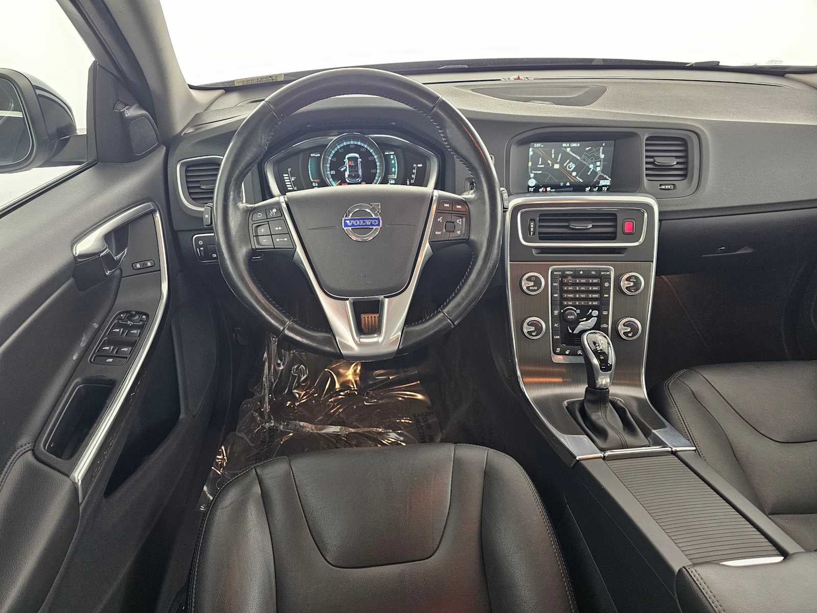 2016 Volvo V60 T5 Drive-E Platinum