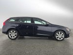 2016 Volvo V60 T5 Drive-E Platinum