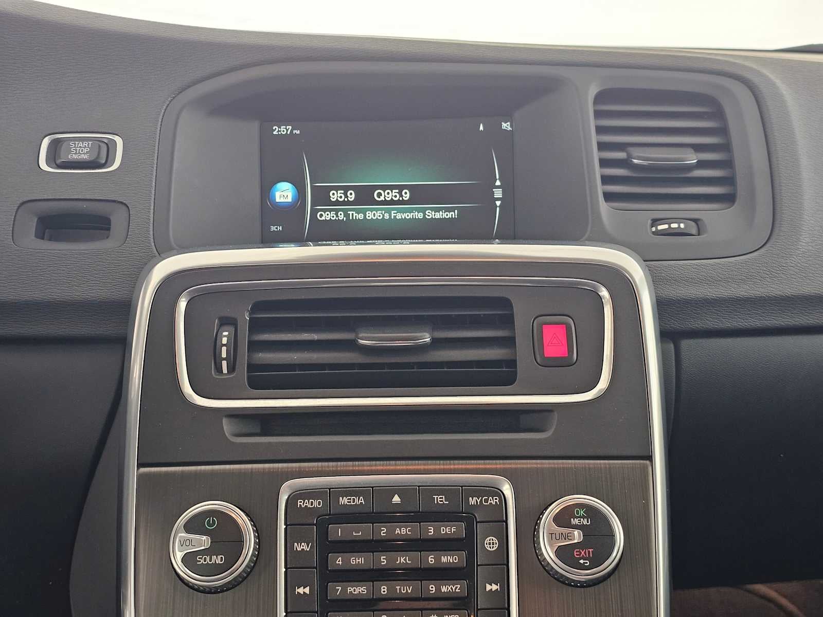 2016 Volvo V60 T5 Drive-E Platinum