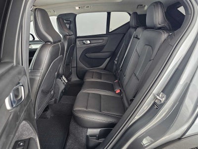 2019 Volvo XC40 Momentum