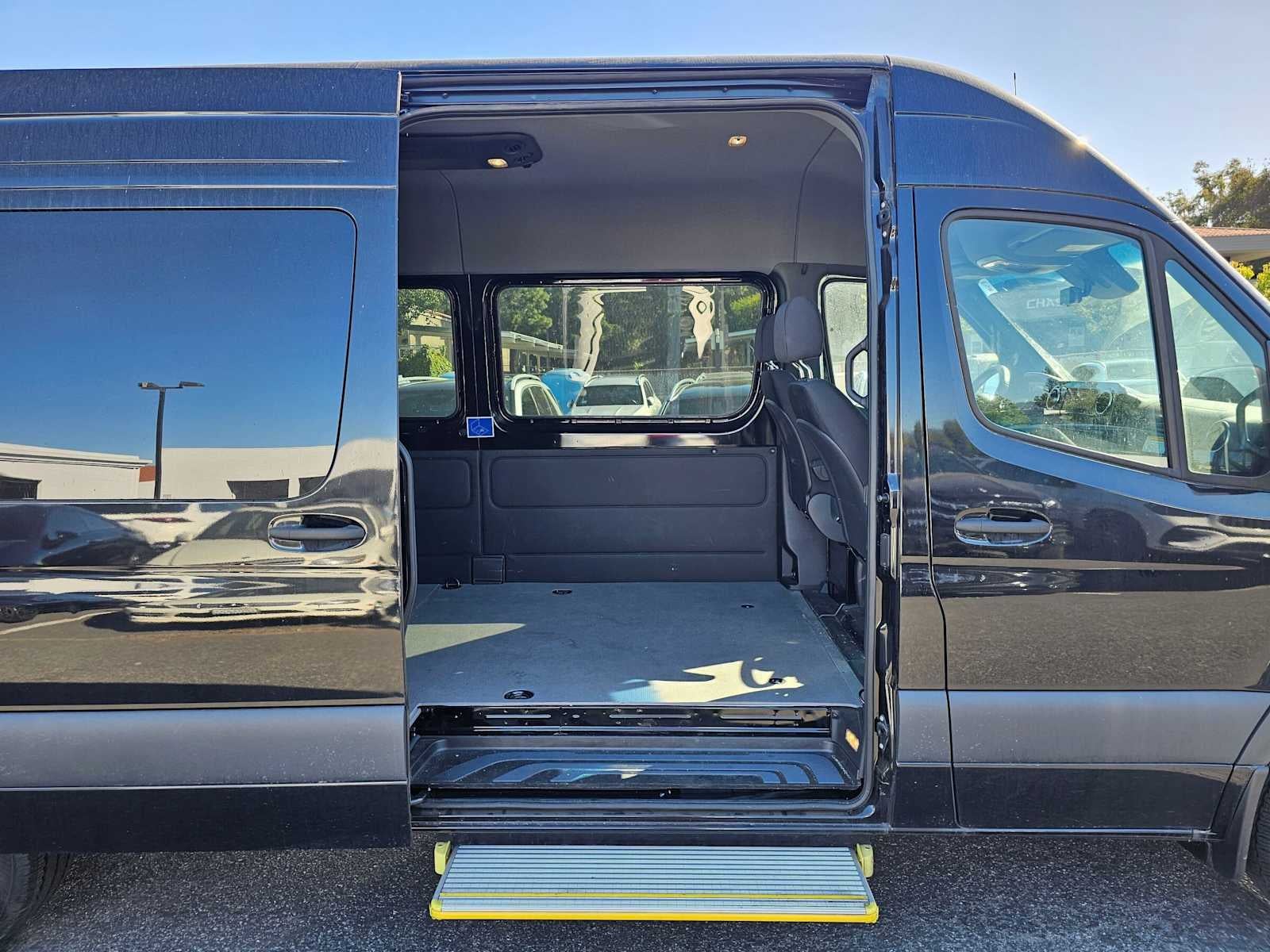 2025 Mercedes-Benz Sprinter Cargo Van 3500XD High Roof I4 Diesel HO 170 Extended RWD
