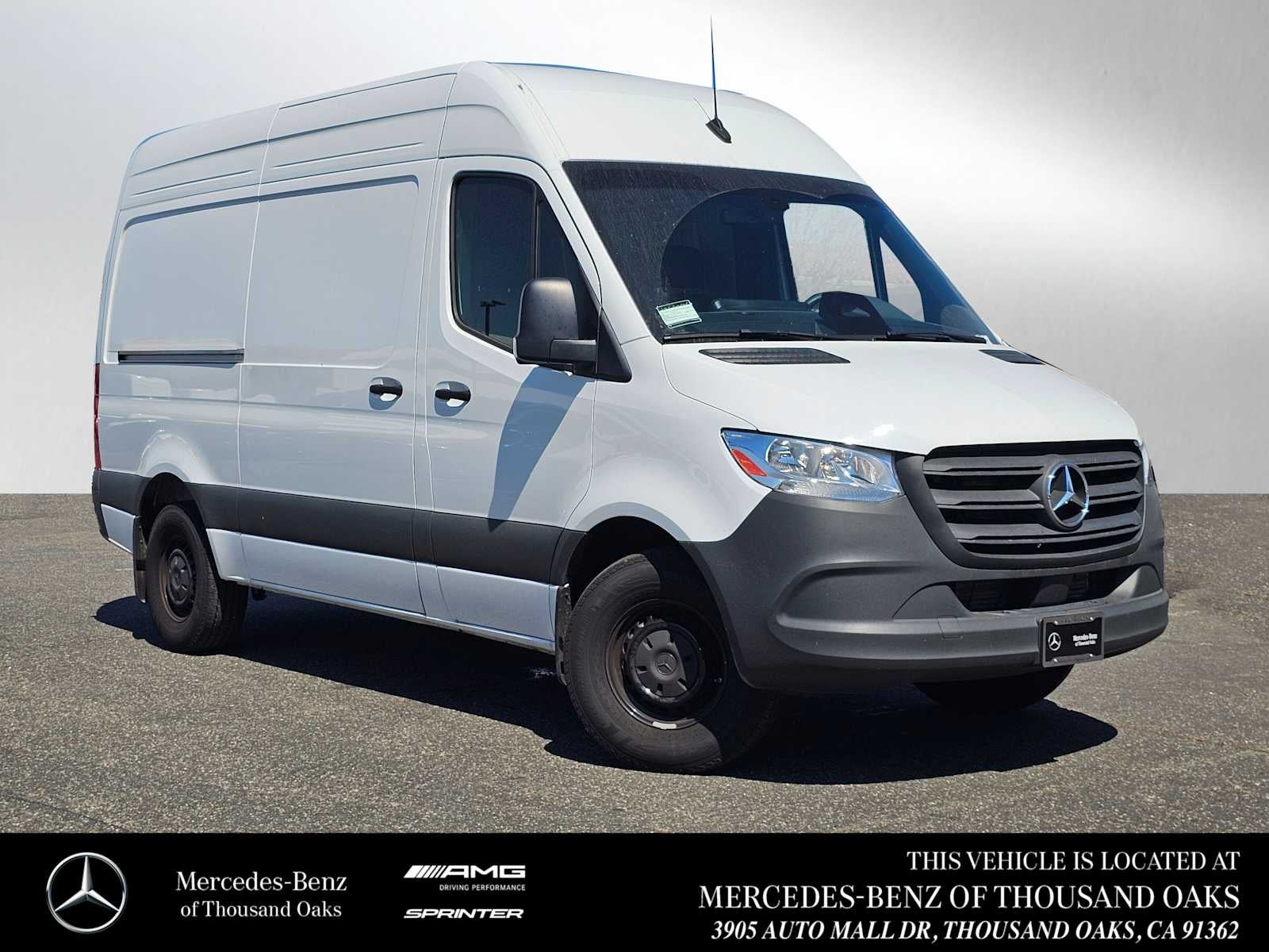 2025 Mercedes-Benz Sprinter Cargo Van 2500 Standard Roof I4 Diesel 144" RWD