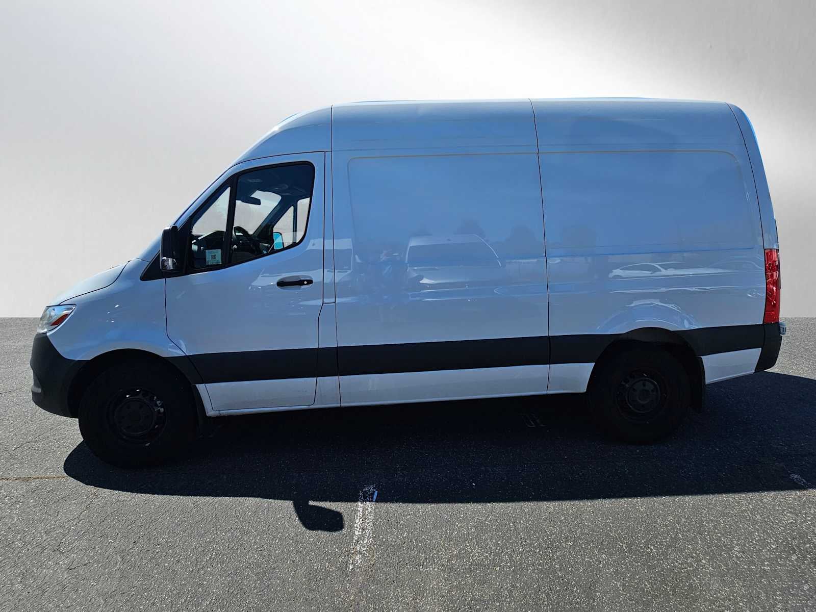 2025 Mercedes-Benz Sprinter Cargo Van 2500 Standard Roof I4 Diesel 144 RWD