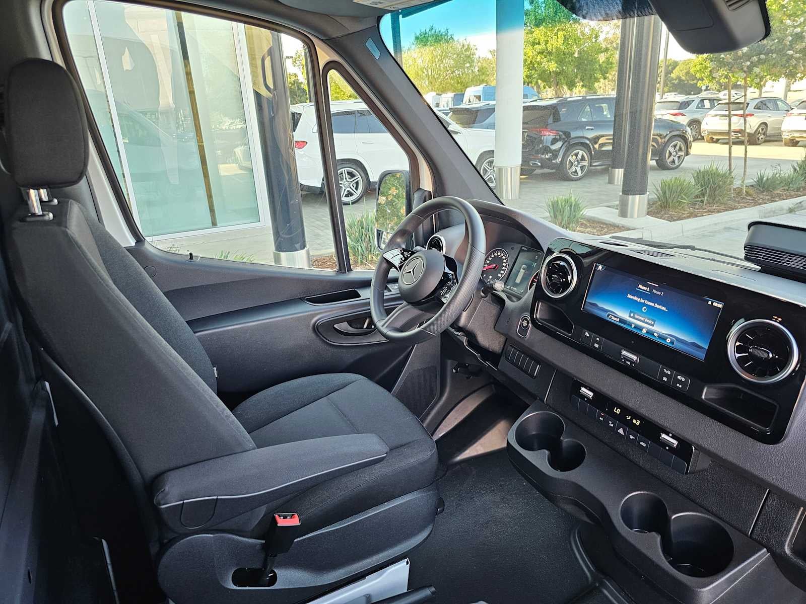 2025 Mercedes-Benz Sprinter Cargo Van 2500 Standard Roof I4 Diesel 144" RWD