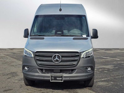 2025 Mercedes-Benz Sprinter Cargo Van 2500 Standard Roof I4 Diesel HO 144" RWD
