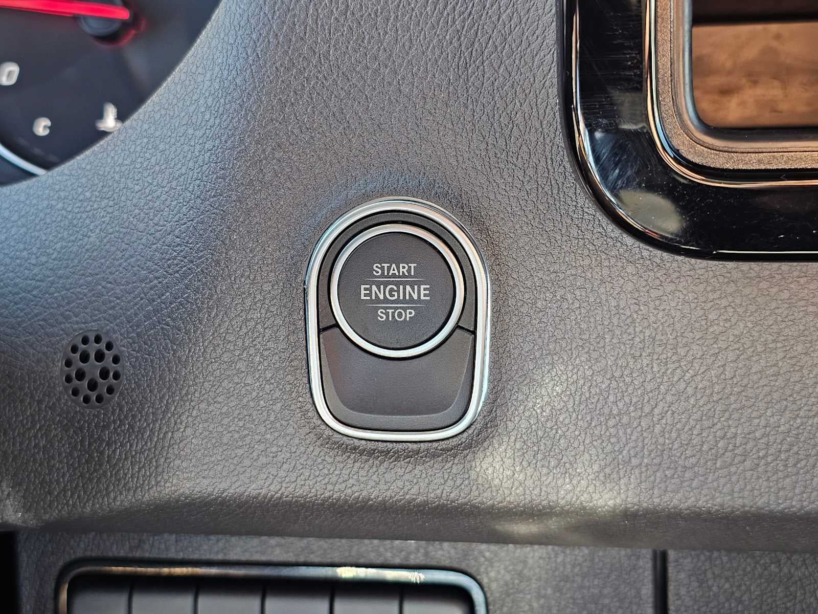 2025 Mercedes-Benz Sprinter Cargo Van 2500 Standard Roof I4 Diesel HO 144 RWD